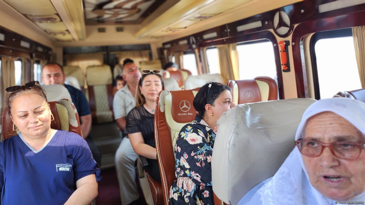 Növbəti köç karvanı Xocalının Ballıca kəndinə yola salınır