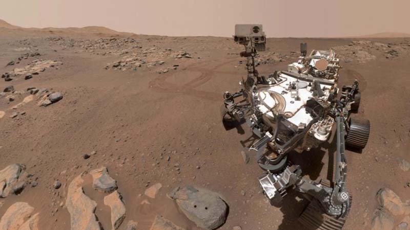 NASA gizemli Mars küreleri keşfetti