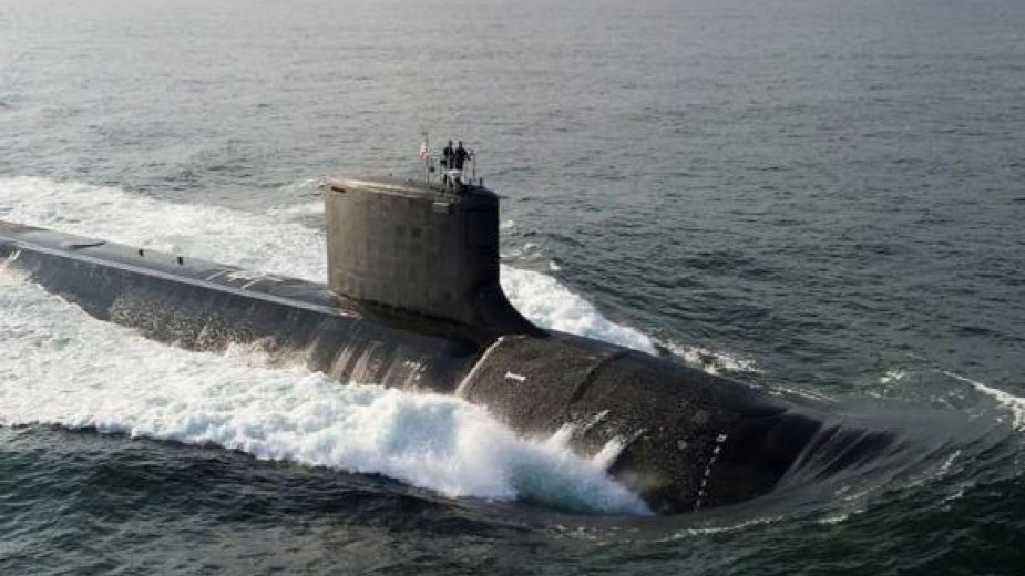 ABŞ Prezidenti iki atom sualtı qayığının Rusiya yaxınlığında yerləşdirilməsini əmr edib