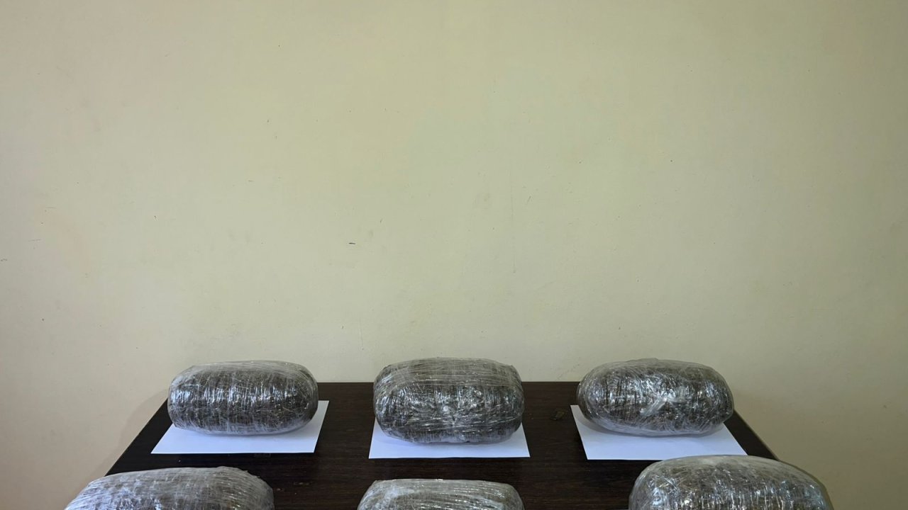 İrandan Azərbaycana külli miqdarda narkotik vasitənin keçirilməsinin qarşısı alınıb