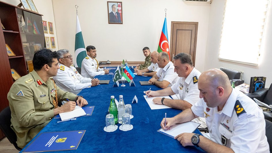 Bakıda Azərbaycan və Pakistan HDQ komandanları arasında görüş keçirilib