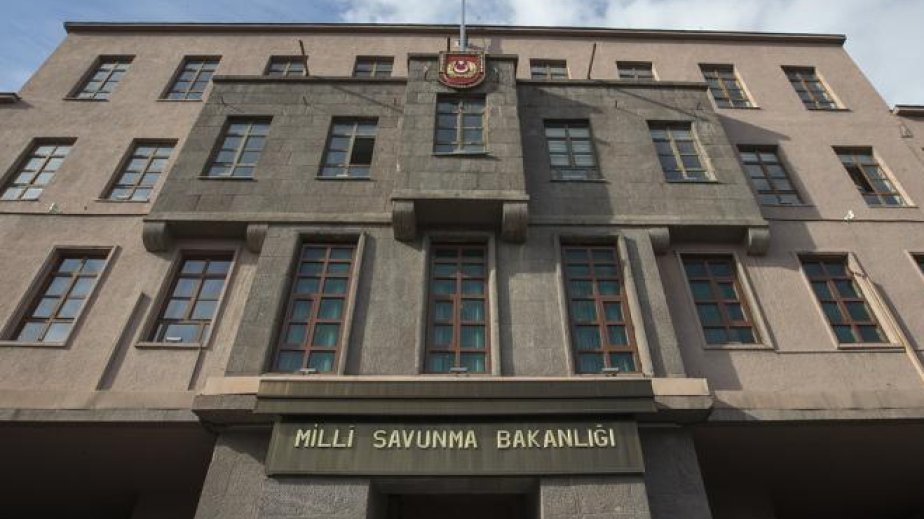 Türkiyə Müdafiə Nazirliyi: Aralıq dənizinin bizə aid kontinental şelfində istənilən təşəbbüs Ankara ilə koordinasiya edilməlidir