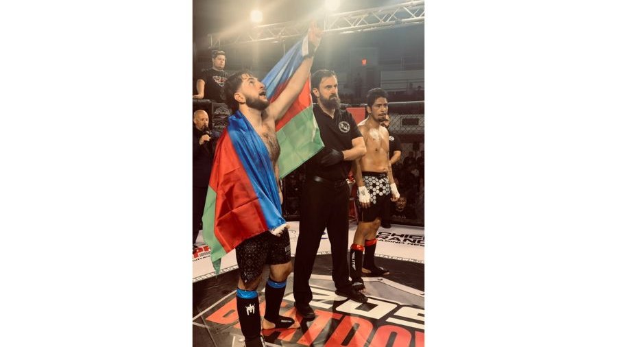 Soydaşımız Kaliforniyada keçirilən MMA döyüşündə qalib gəlib