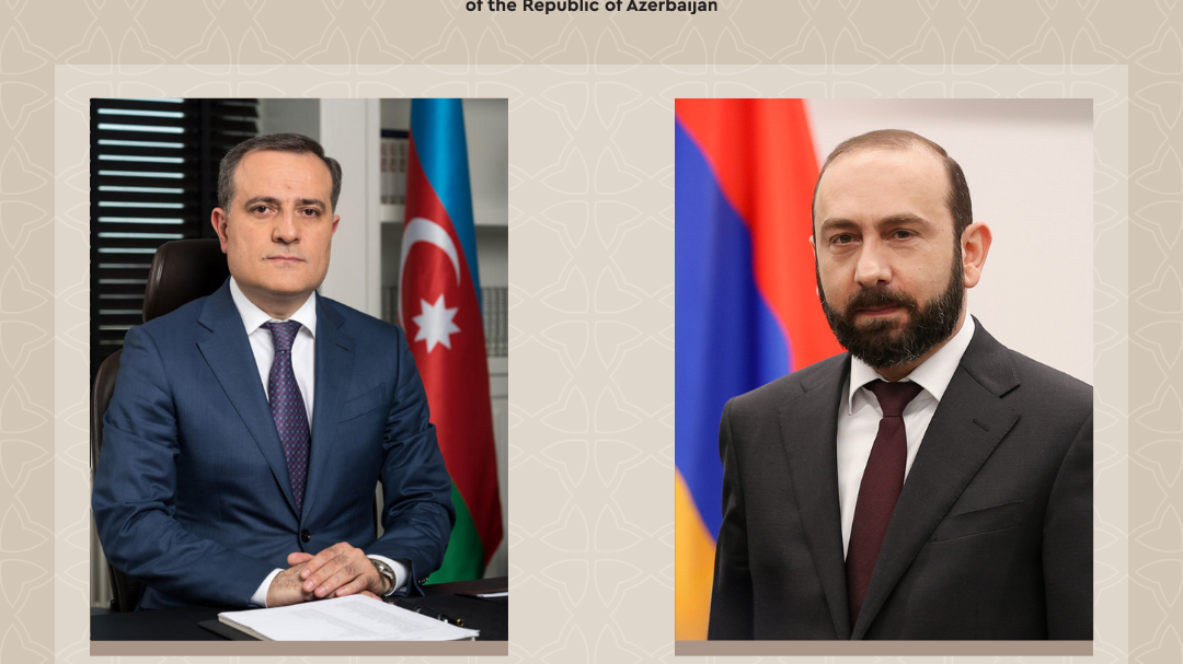 Azerbaijani, Armenian FMs hold phone conversation