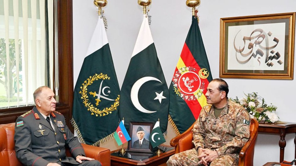 Chief of General Staff of Azerbaijan Army visits Pakistan