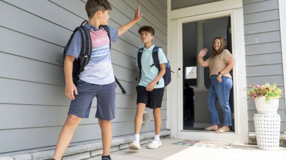 Survey reveals top reasons why kids avoid going to school