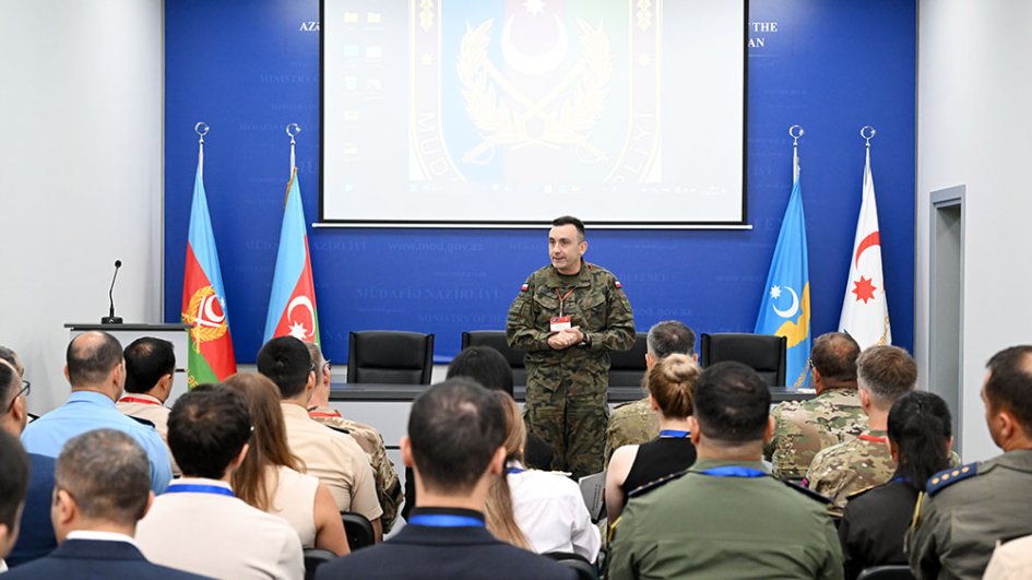 Baku hosts Strategic Communications course