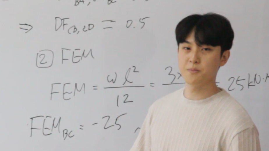 İNHA Universitetinin müəllimi: BMU-da tələbələrlə işləmək mənim üçün dəyərli təcrübədir