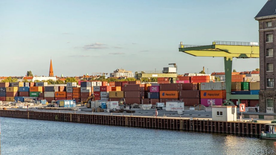 Almaniyanın xarici ticarət balansı kəskin şəkildə pisləşib