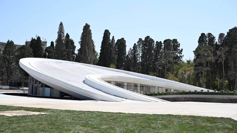 Gəncənin yaralı yaddaşı memoriala çevrilir