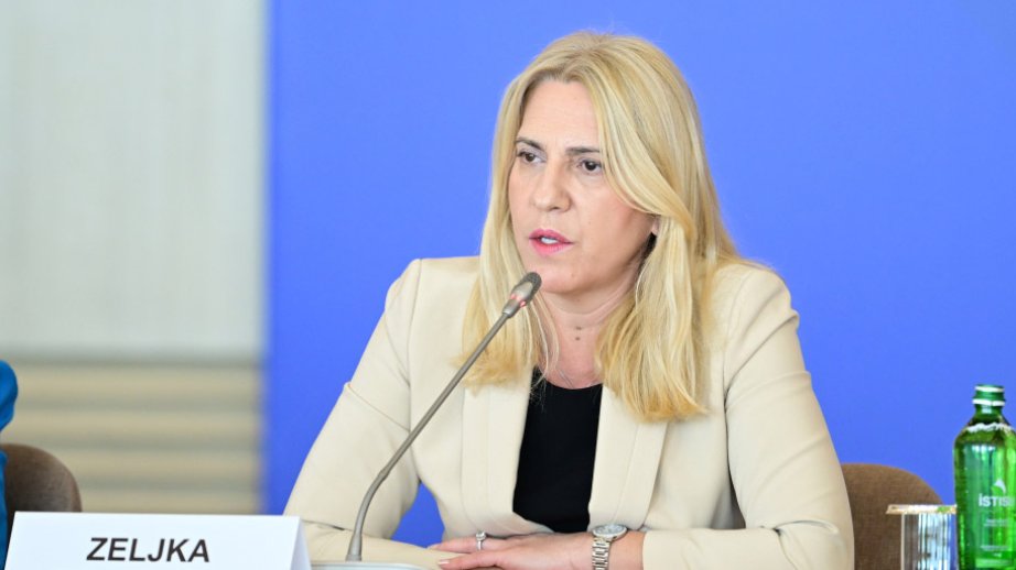 Jelka Tsviyanoviç ABŞ Prezidentinin Nobel Sülh Mükafatına namizədliyinin irəli sürülməsi üçün Bosniya və Herseqovinanın Rəyasət Heyətinə təşəbbüs göndərib