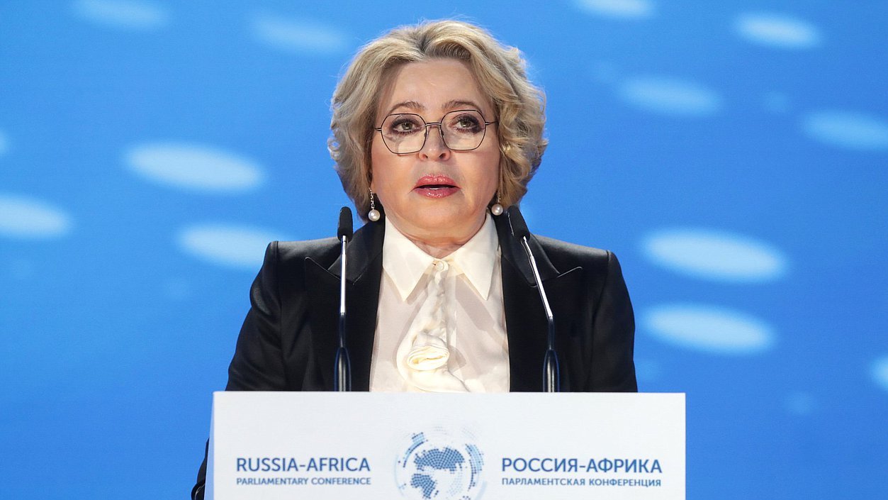 Valentina Matviyenko Birinci vitse-prezident Mehriban Əliyevanı təbrik edib