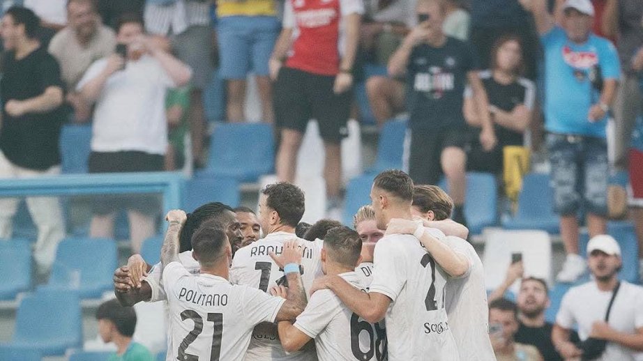 Conte tempers Napoli's title ambitions despite comfortable Sassuolo win