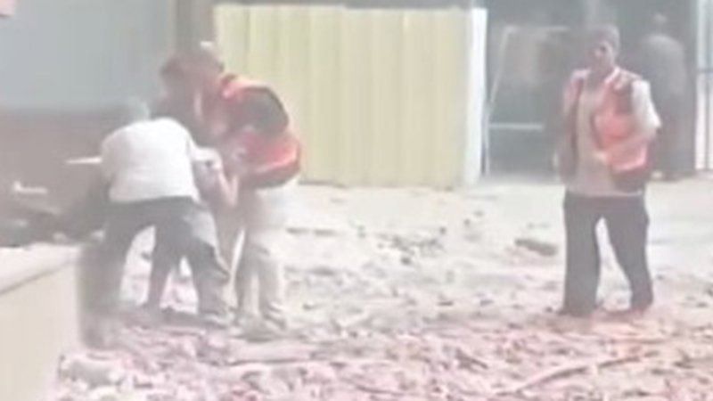 İsrail Gazze’deki Nasser Hastanesi’ne saldırdı: 19 ölü