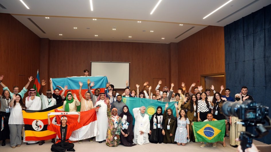 II Beynəlxalq Multikulturalizm Gənclər Forumunun iştirakçıları Şuşa və Xankəndi şəhərlərində olublar