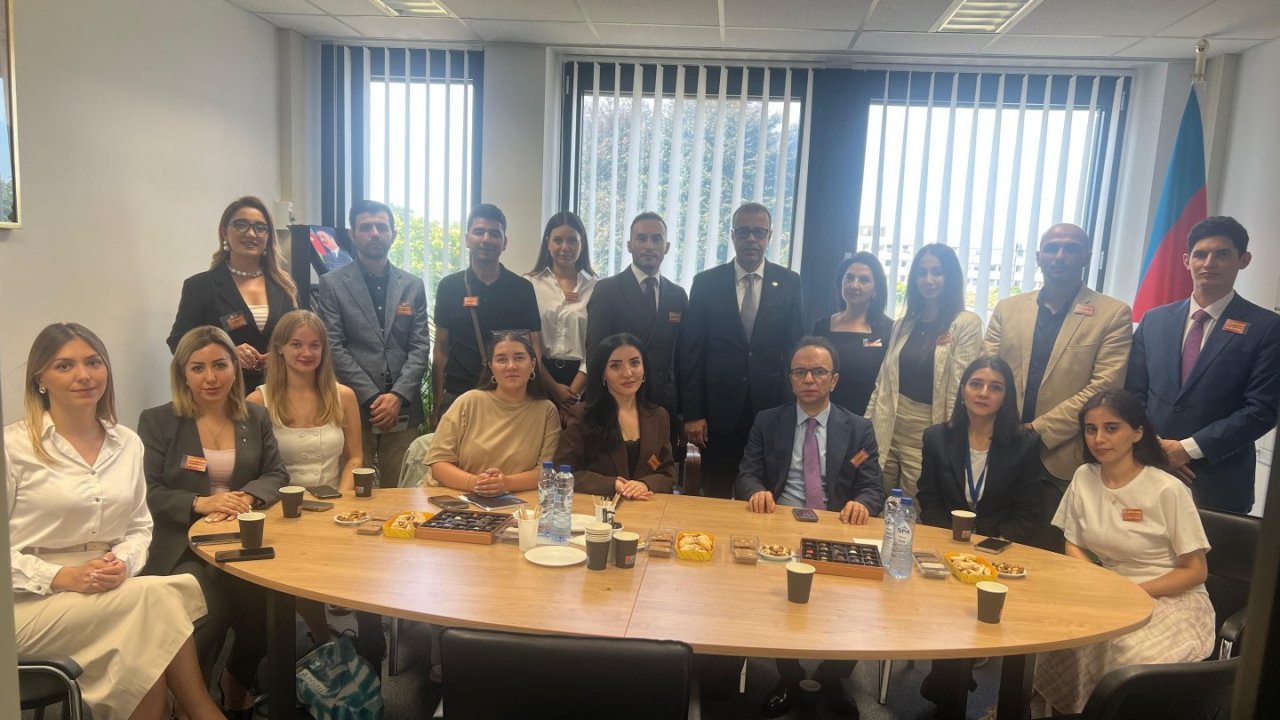 Bir qrup media nümayəndəsi Azərbaycanın NATO yanında Nümayəndəliyində olub