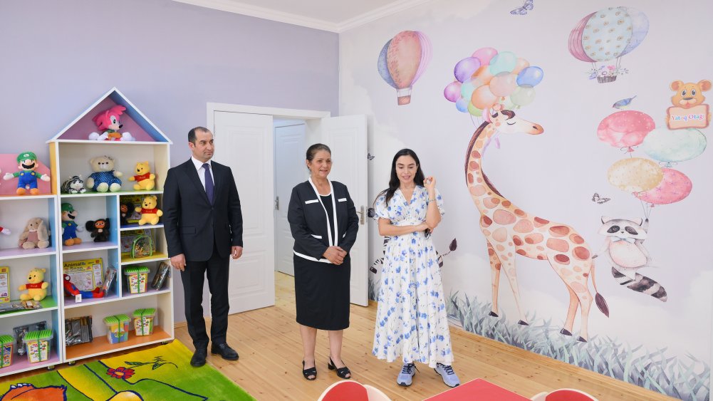 Heydər Əliyev Fondunun vitse-prezidenti Leyla Əliyeva Şamaxıda inşa olunan körpələr evi-uşaq bağçalarının açılışında iştirak edib