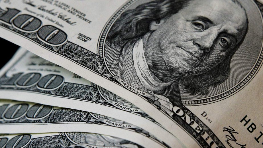 Media: Dollar ABŞ Federal Ehtiyat Sisteminin sentyabrda verəcəyi qərarın təzyiqi altındadır