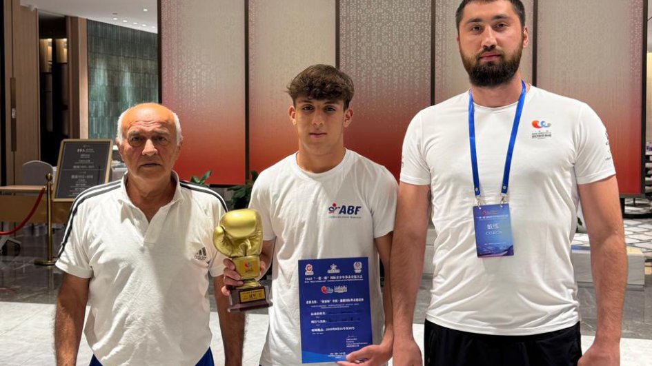 Azerbaijani boxers claim four medals in China