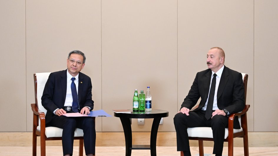 President Ilham Aliyev meets acting head of China Energy Engineering Corporation Limited Ni Zhen