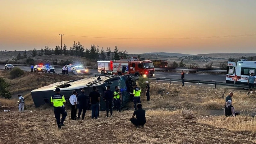 Türkiyədə sərnişin avtobusu aşıb, 27 nəfər xəsarət alıb