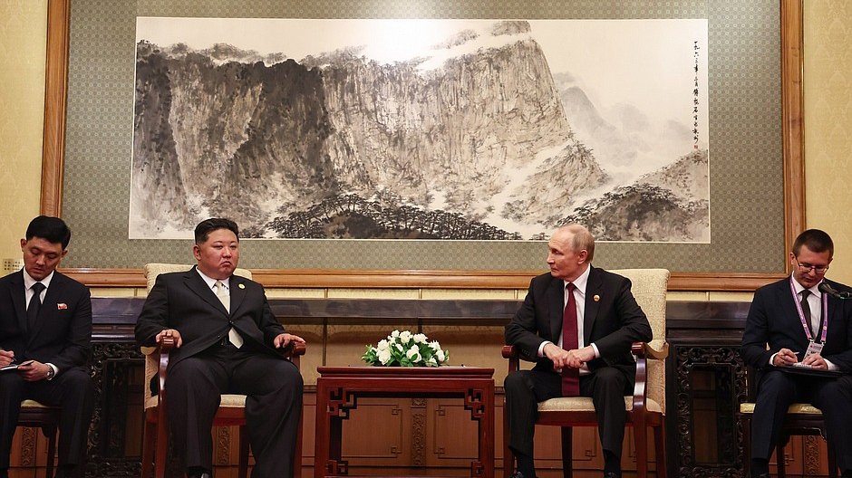 Putin, Kuzey Kore lideri Kim’i Moskova'ya davet etti