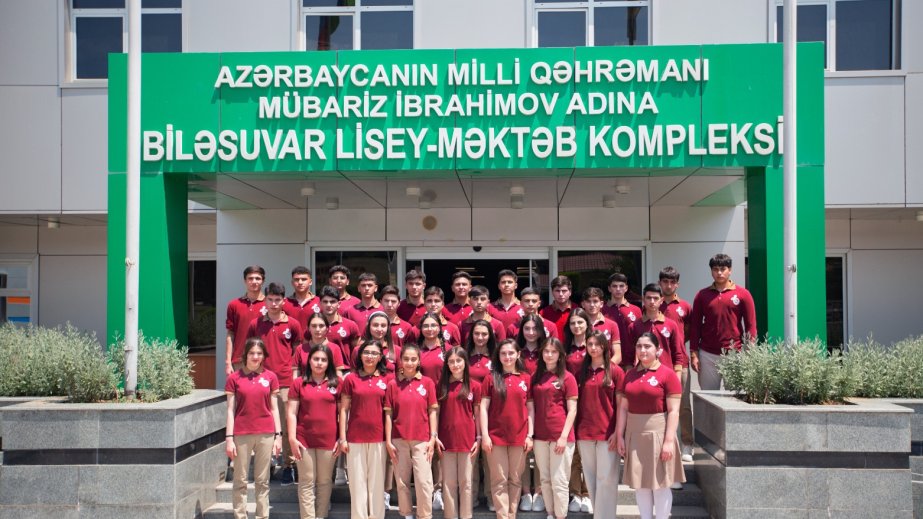 Mübariz İbrahimovun adını daşıyan məktəb qəbul imtahanında 100 faizlik nəticə göstərib
