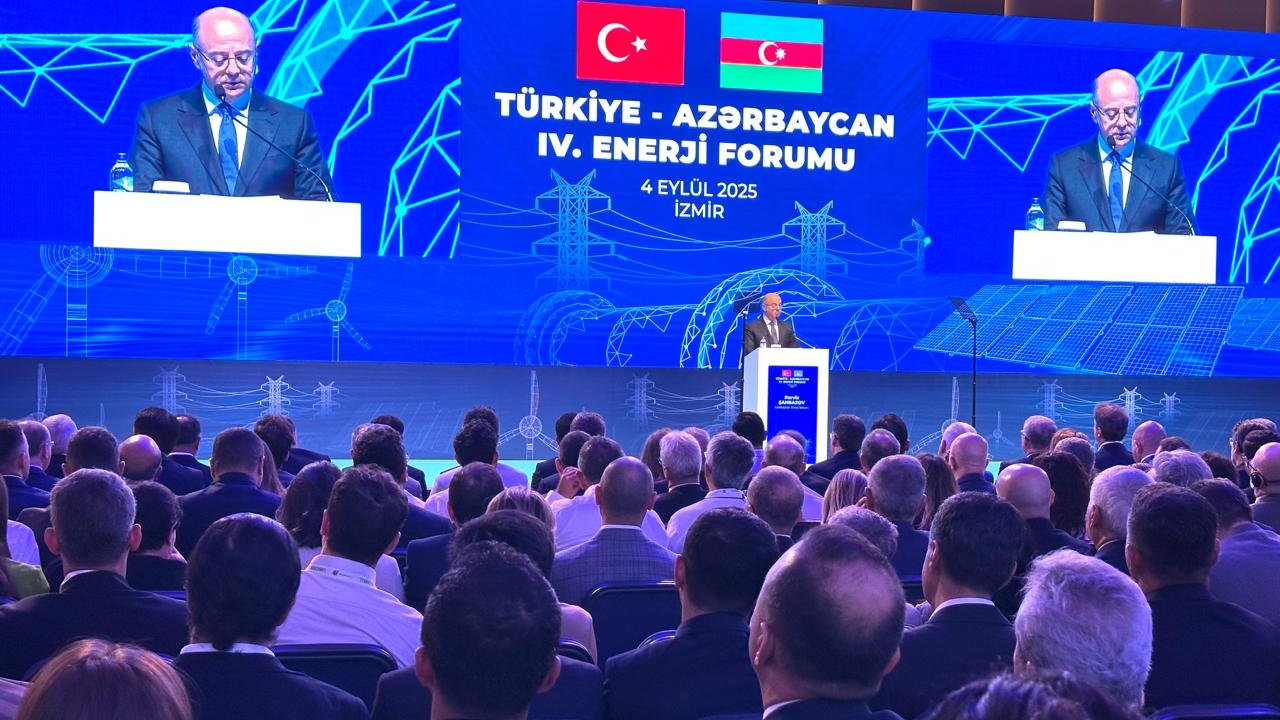 İzmirdə Azərbaycan - Türkiyə IV Enerji Forumu keçirilib