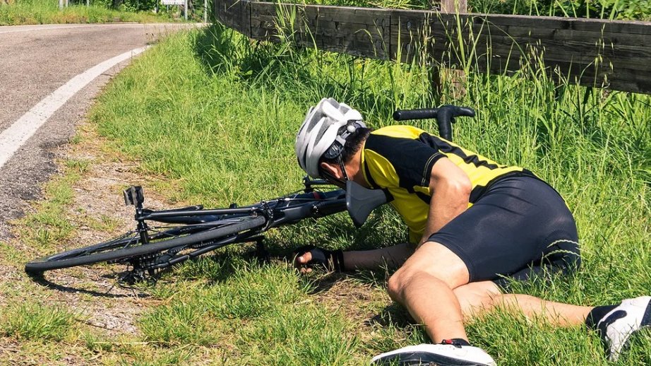 Velosipedçi yarış zamanı dünyasını dəyişib