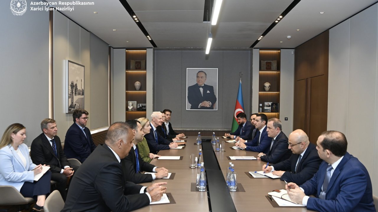 Ceyhun Bayramov ABŞ-nin Orta Dəhliz üzrə nümayəndələri ilə görüşüb