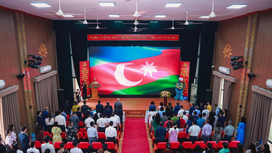 Azerbaijan highlights tourism potential in Hanoi