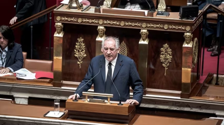 Fransua Bayru hökumətinin süqutu: Baş nazir bu gün istefa verəcək