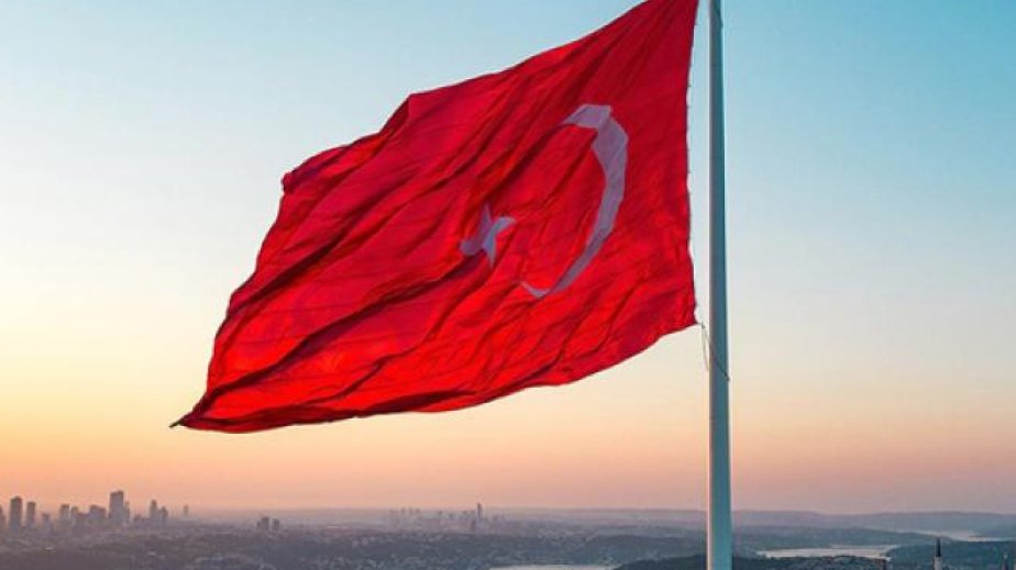 “Fitch” Türkiyə iqtisadiyyatının artım proqnozunu yaxşılaşdırıb