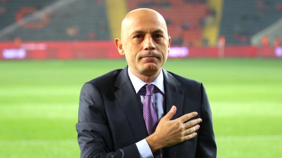 Cüneyt Çakır "Qarabağ"ın oyununa təyinat alıb