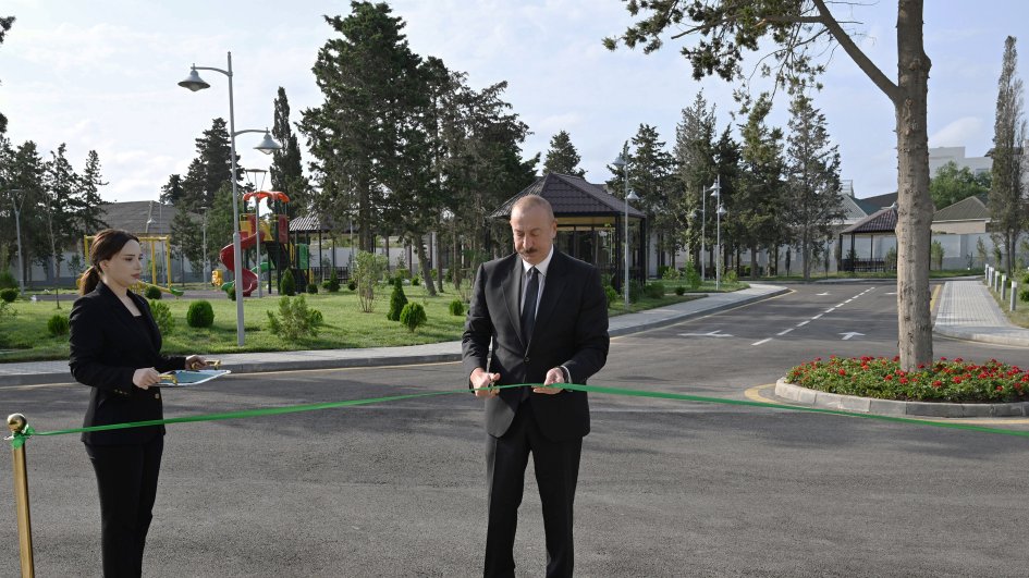 President Ilham Aliyev attends opening of Samad Vurgun Creativity House of the Writers’ Union
