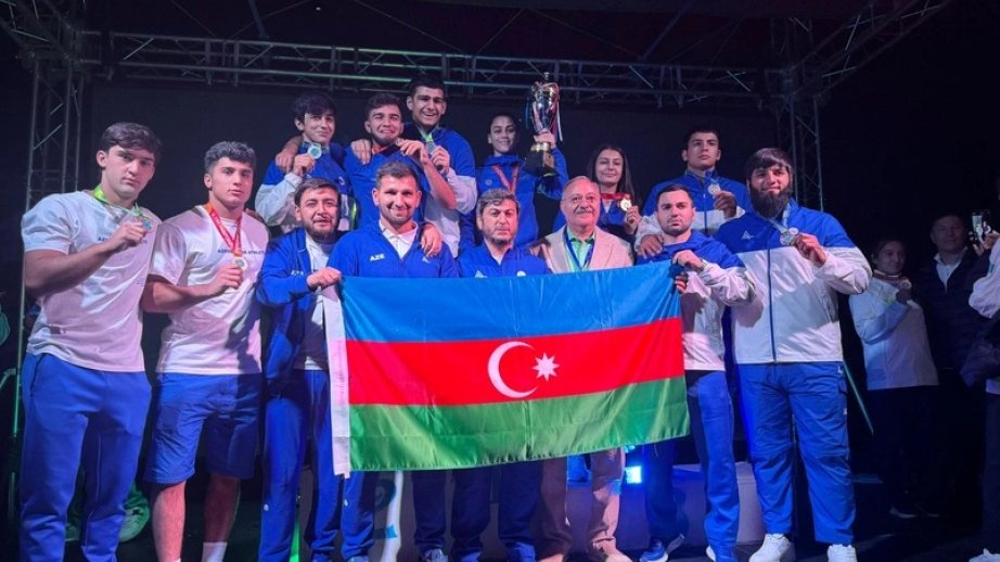 Azərbaycan III Türk Dövlətləri Universiadasında birinci olub