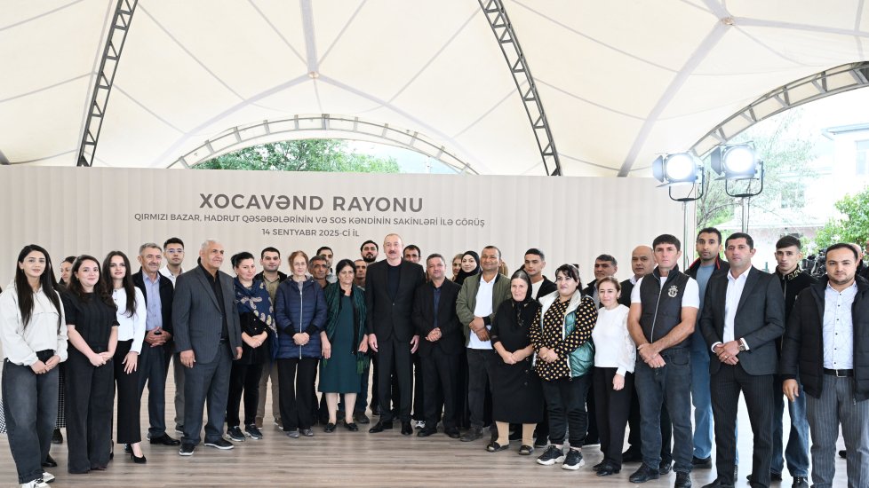 President Ilham Aliyev meets with residents of Girmizi Bazar, Hadrut settlements, and Sos village