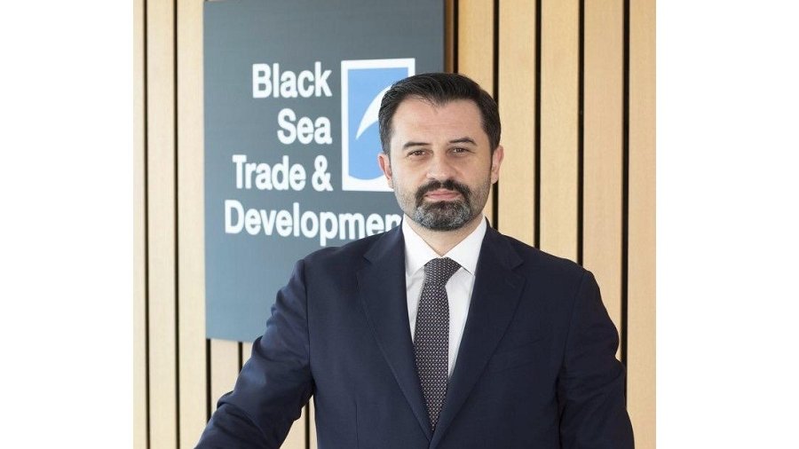 Qara dəniz Ticarət və İnkişaf Bankı Azərbaycandakı tərəfdaşlarının siyahısını genişləndirmək üçün əlavə qurumlarla danışıqlar aparır - Serhat Köksal