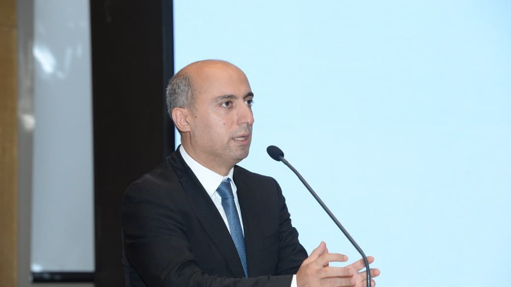 Xaricdə təhsil proqramına qəbul meyarlarının sərtləşdirilməsi nəzərdə tutulur - Emin Əmrullayev