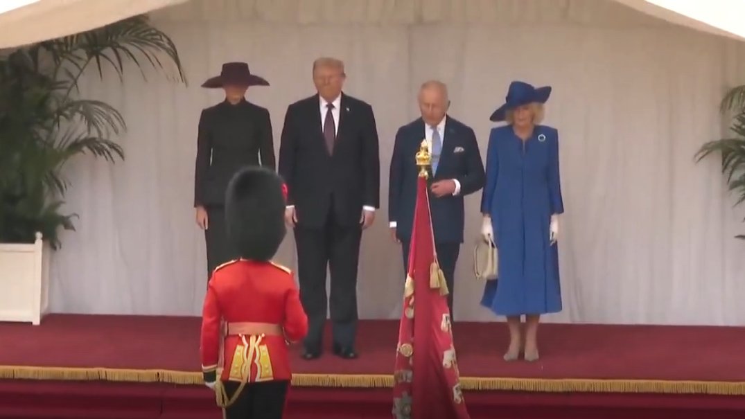 ABD Başkanı Donald Trump, Kral Charles ile bir araya geldi