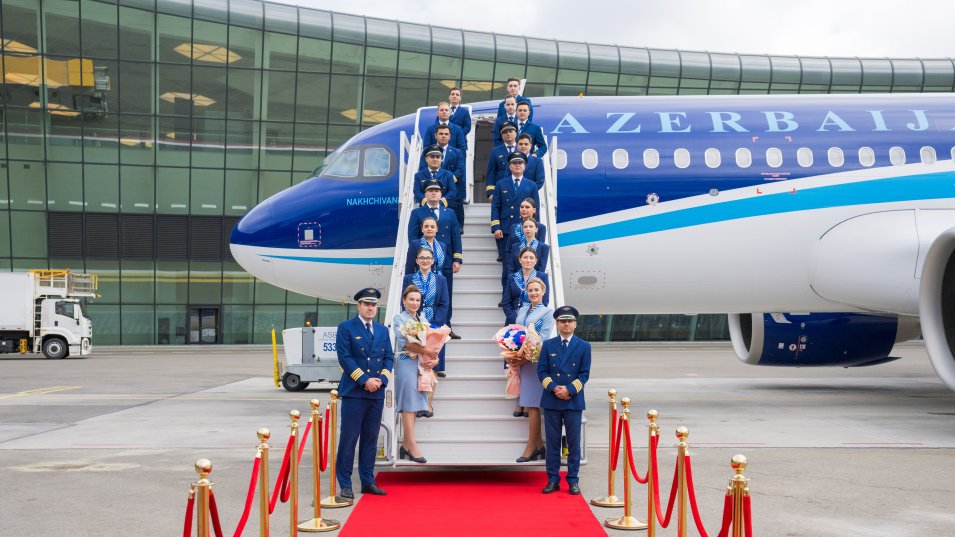 AZAL adds new Airbus A320neo to its fleet