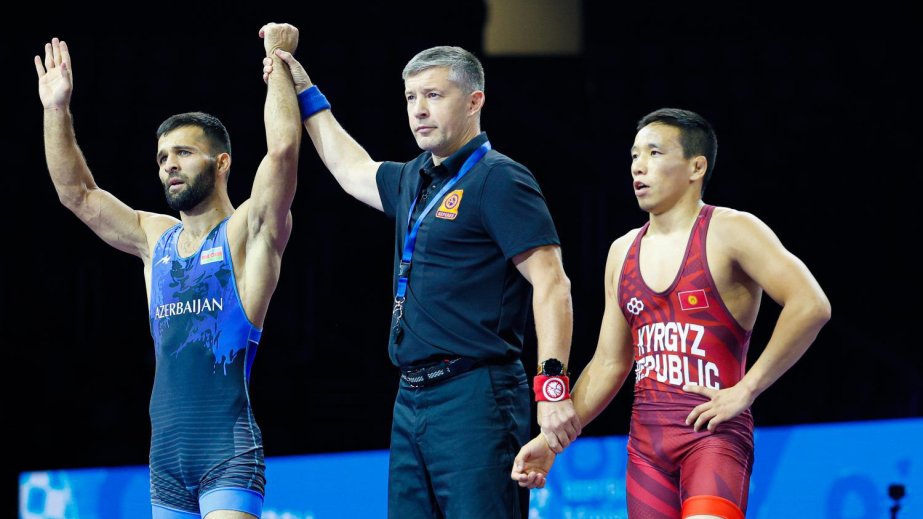 Eldaniz Azizli wins 7th World Championship medal, sets new record in Azerbaijani wrestling