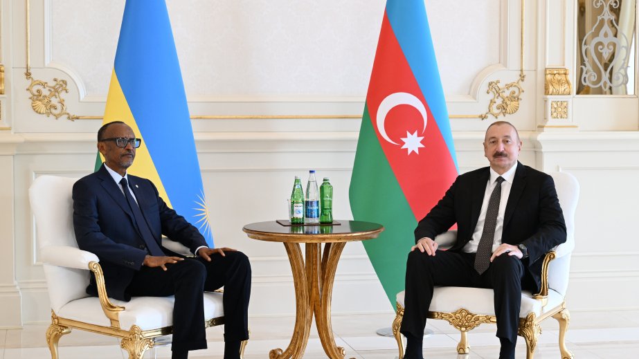President Ilham Aliyev, President of Rwanda hold one-on-one meeting