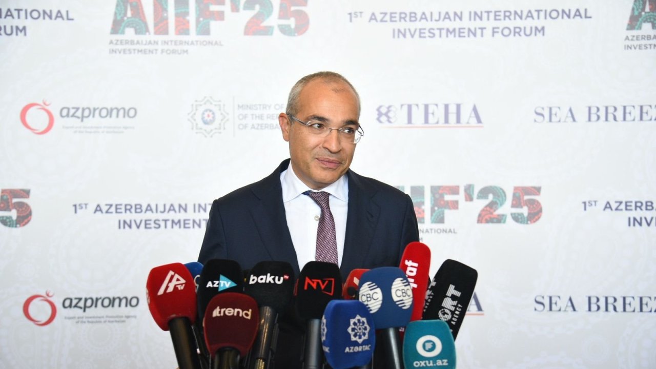 1-ci Azərbaycan Beynəlxalq İnvestisiya Forumunun ilk günündə imzalanmış layihələrin ümumi dəyəri açıqlanıb