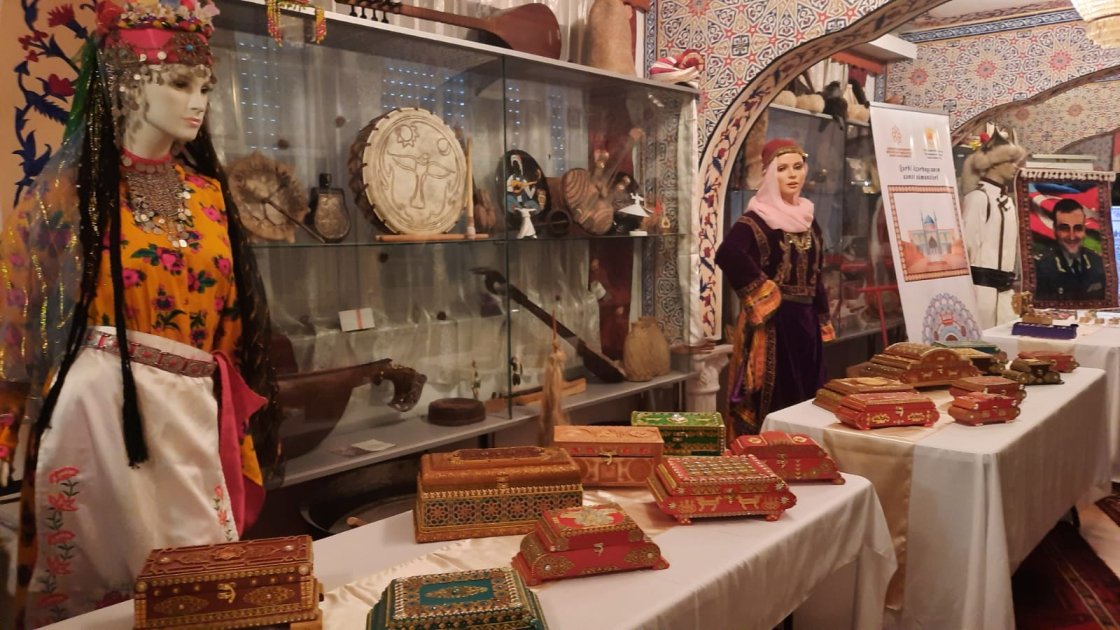 Almaniyada "Qərbi Azərbaycan sənətkarlığı" layihəsi başa çatıb