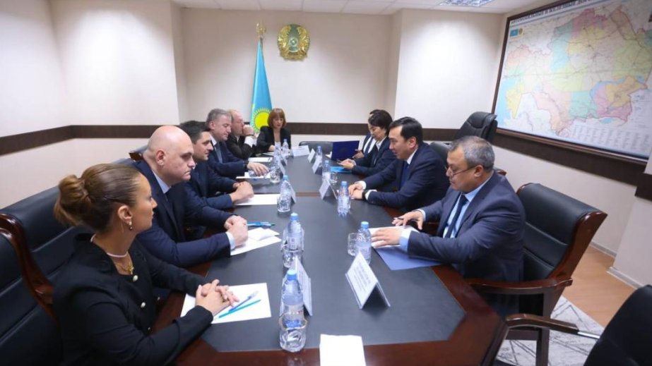 Astana Tbilisi ilə Orta Dəhlizi müzakirə edib