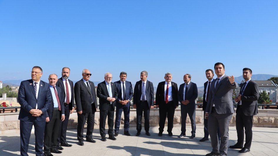 İğdır Azərbaycan Evinin nümayəndələri Xankəndi və Xocalıda yenidənqurma işləri ilə tanış olublar