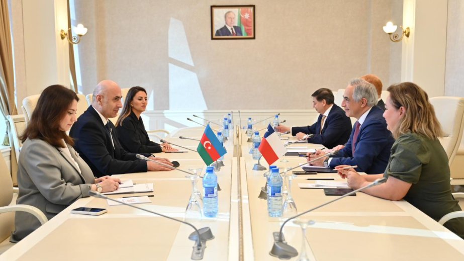 BDU Corc Vaşinqton Universitetinin məktəbi ilə niyyət protokolu imzalayıb