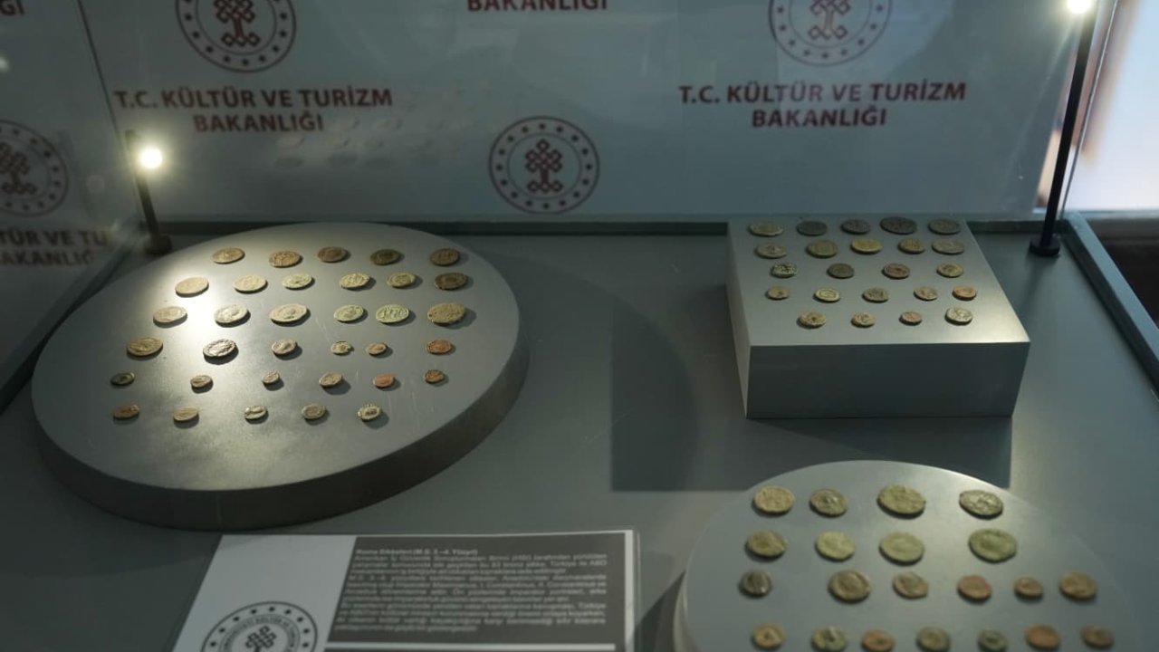 Roma dönemine ait 83 sikke Türkiye'ye iade edildi