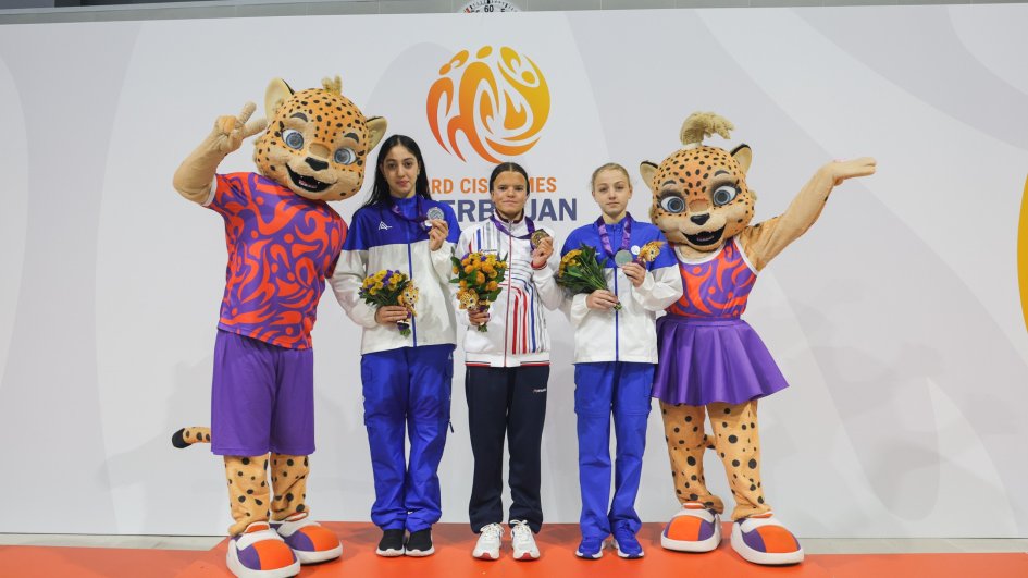 CIS Games: Azerbaijani swimmers claim two more medals